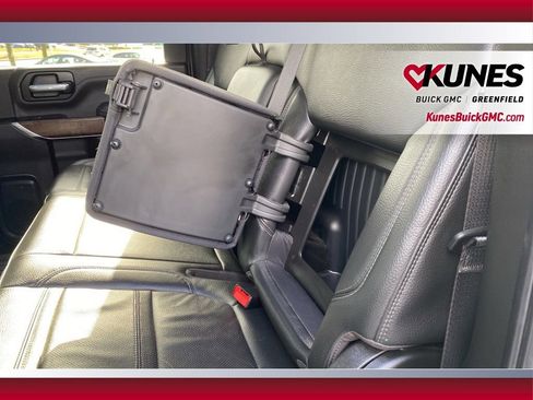 Used 2022 GMC Sierra 3500 Denali w/ Technology Package image 36