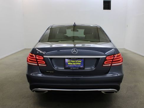 Used 2016 Mercedes-Benz E 350 Sedan image 4