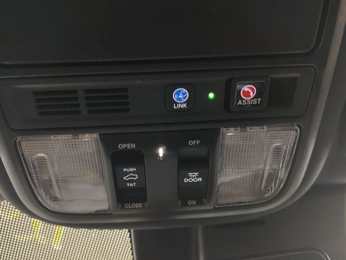 Used 2023 Honda Passport Elite image 10