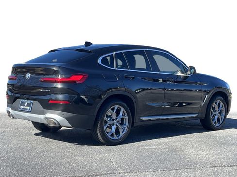 Used 2025 BMW X4 xDrive30i image 28