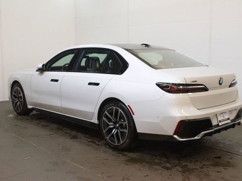 Certified 2026 BMW 740i xDrive image 6