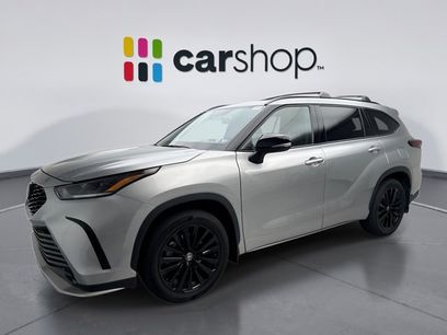 Used 2024 Toyota Highlander XSE