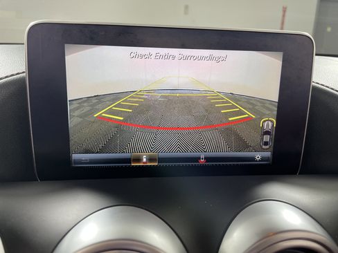Used 2018 Mercedes-Benz AMG GT Roadster image 22