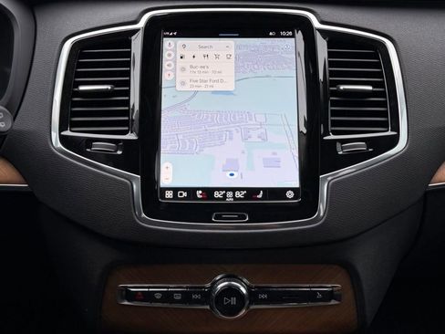 Used 2025 Volvo XC90 T8 Plus w/ Protection Package Premier image 15