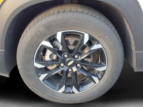 Used 2023 Chevrolet TrailBlazer LT w/ Driver Confidence Package FWD image 10