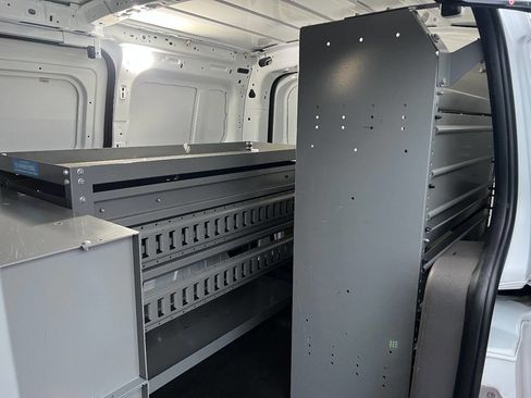 Used 2020 Ford Transit Connect XL image 25