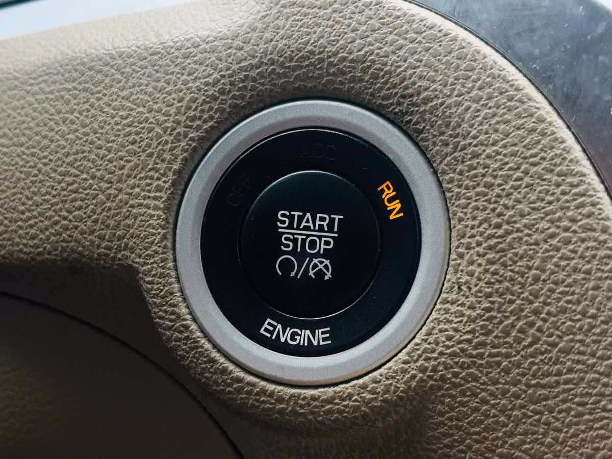 Used 2014 Chrysler 300 AWD image 55