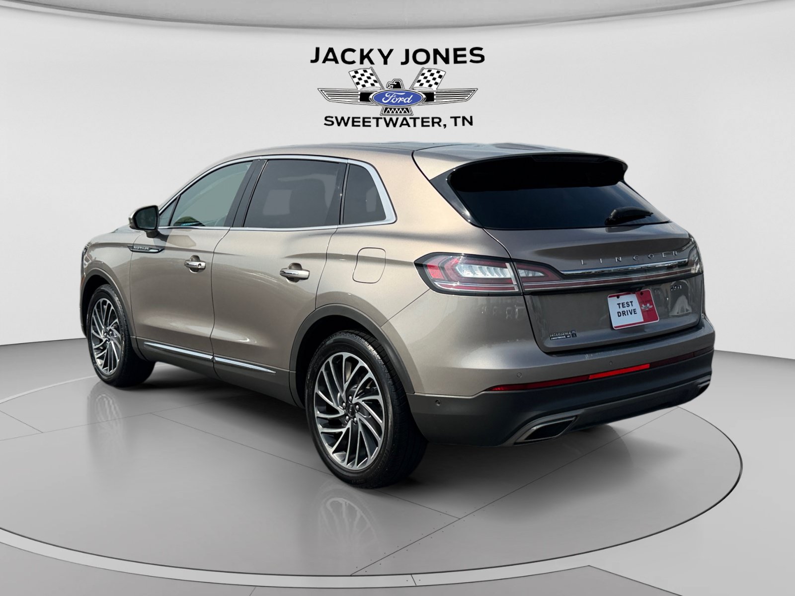 Used 2019 Lincoln Nautilus Reserve FWD image 3
