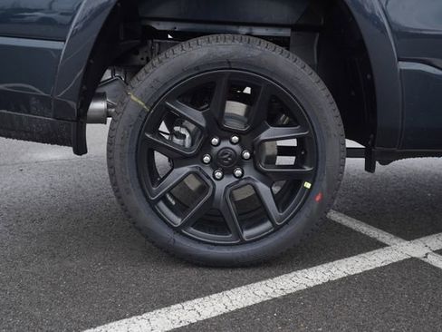 New 2026 RAM 1500 Laramie AWD/4WD image 43