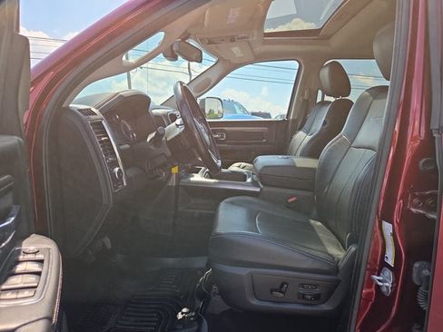 Used 2018 RAM 2500 Laramie w/ Sport Appearance Group AWD/4WD image 11
