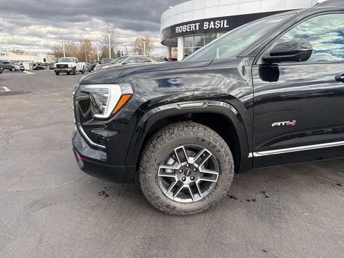 New 2026 GMC Terrain AT4 image 5