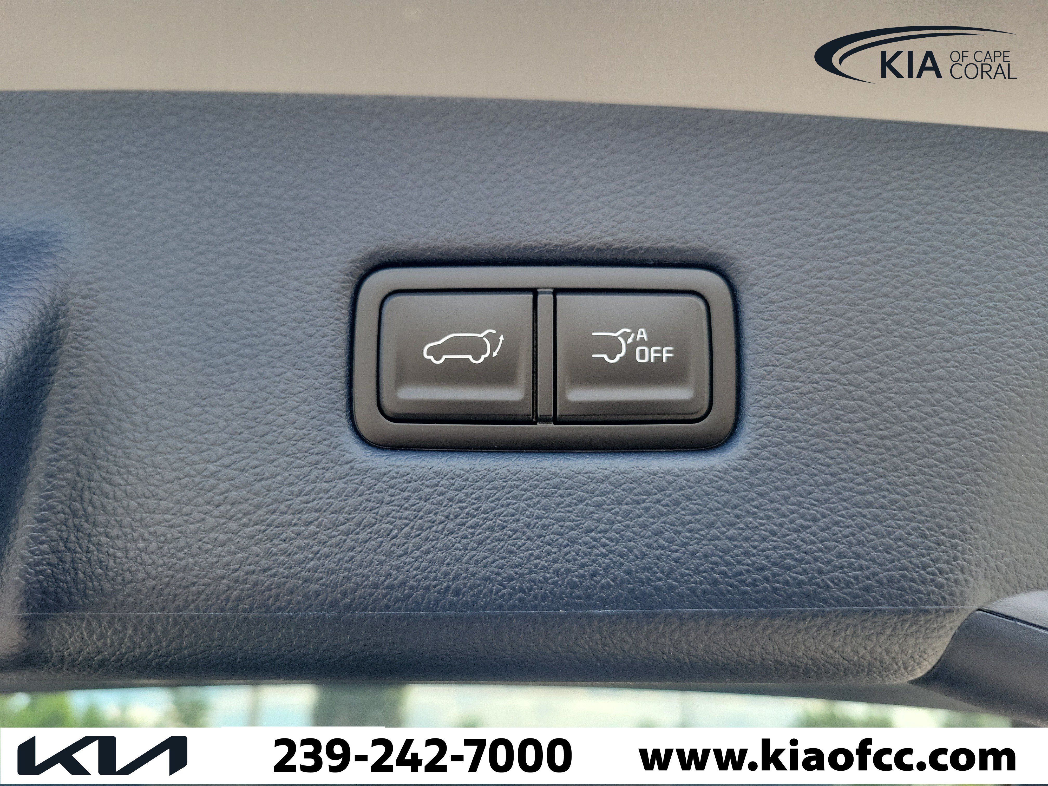 New 2026 Kia Carnival EX FWD image 10