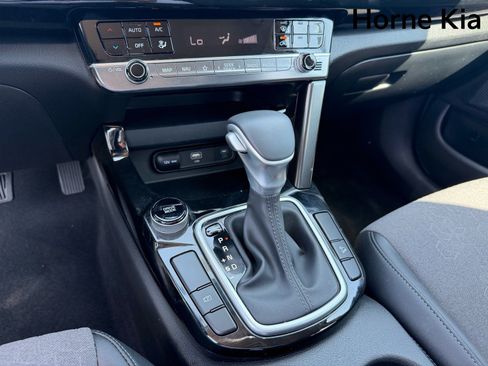 New 2026 Kia Seltos S FWD image 19