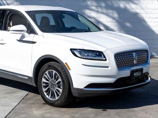 Used 2021 Lincoln Nautilus AWD w/ Equipment Group 101A video 3