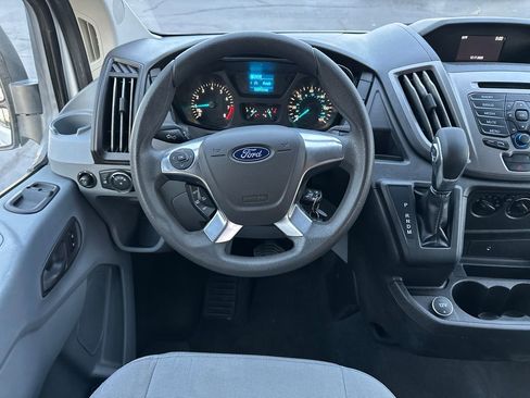 Used 2018 Ford Transit 350 XLT image 13