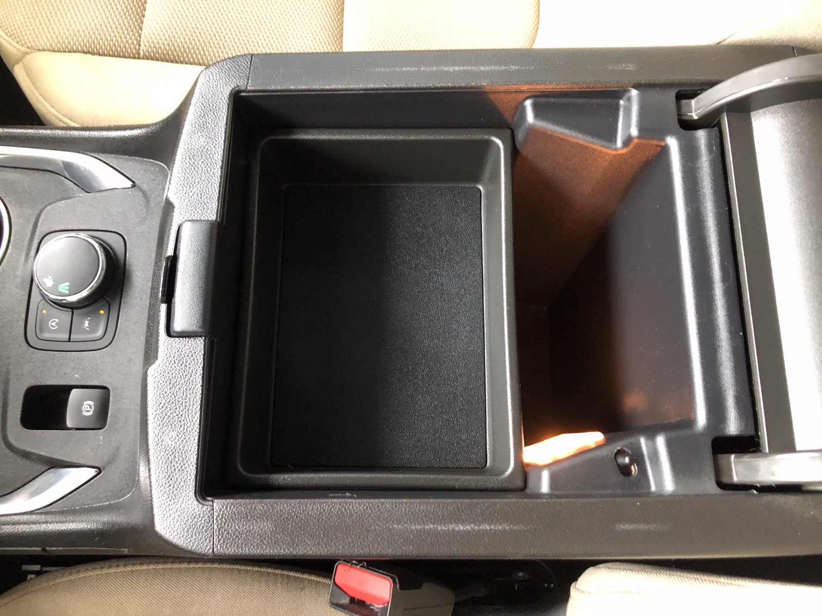 Used 2023 Chevrolet Traverse LS w/ Safety Package FWD image 23