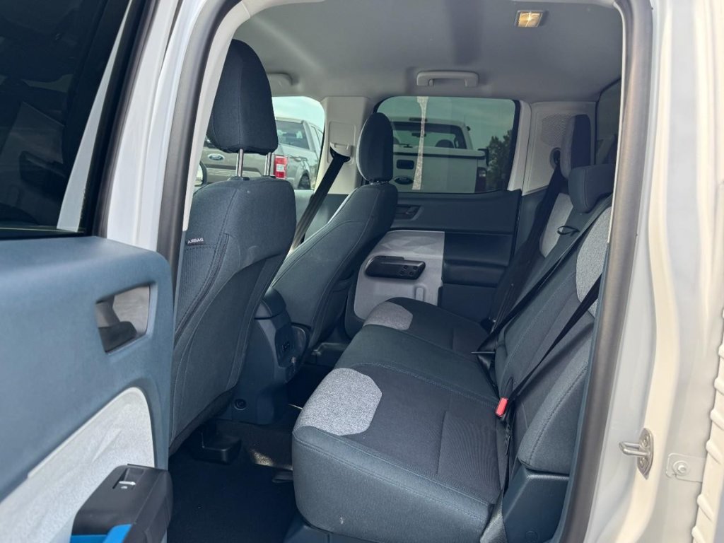 Used 2025 Ford Maverick XLT FWD image 10