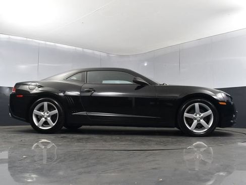 Used 2015 Chevrolet Camaro LT RWD image 17