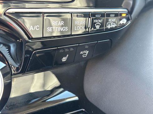 Certified 2024 Acura MDX w/Technology Package image 26