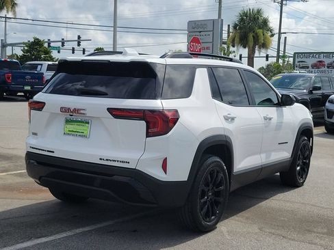 Used 2025 GMC Terrain Elevation w/ Elevation Premium Package AWD/4WD image 6