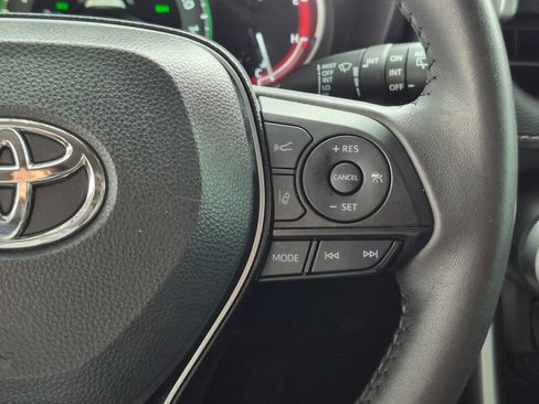 Certified 2025 Toyota RAV4 XLE Premium FWD image 16