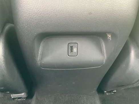 Used 2024 Nissan Sentra SV image 45