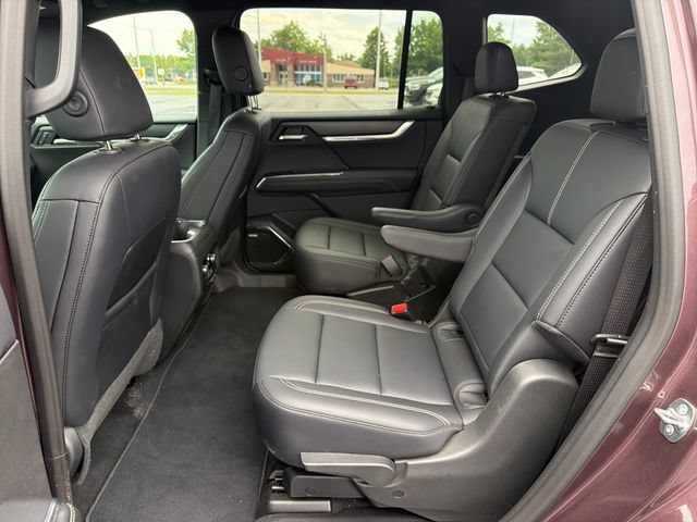 Used 2026 GMC Acadia Elevation w/ Elevation Premium Package AWD/4WD image 29