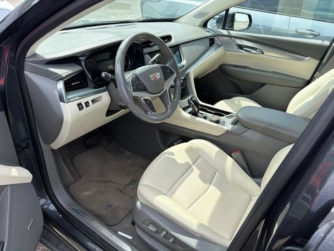 Used 2021 Cadillac XT5 Premium Luxury w/ LPO, Premium Carpet Package AWD/4WD image 12