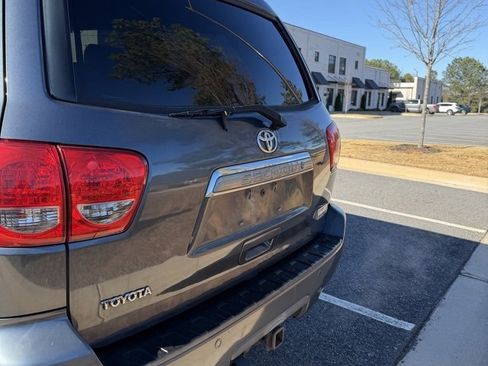 Used 2008 Toyota Sequoia Limited image 6