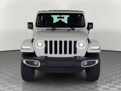 Used 2023 Jeep Wrangler Unlimited Sahara AWD/4WD image 6