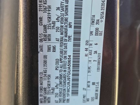 Used 2016 Ford Escape Titanium w/ Equipment Group 301A AWD/4WD image 13