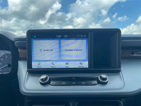 Certified 2022 Ford Maverick Lariat FWD image 9