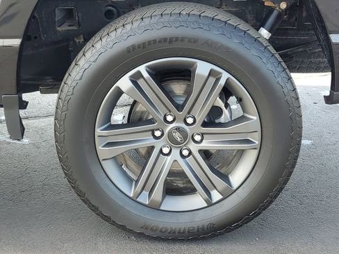 Certified 2023 Ford F150 XLT AWD/4WD image 8