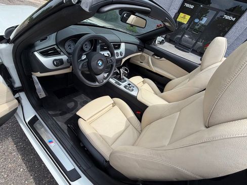 Used 2011 BMW Z4 sDrive35is RWD image 21