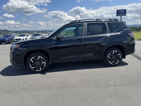 New 2026 Subaru Forester Touring AWD/4WD image 7