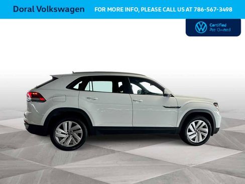 Certified 2023 Volkswagen Atlas Cross Sport SE FWD image 9