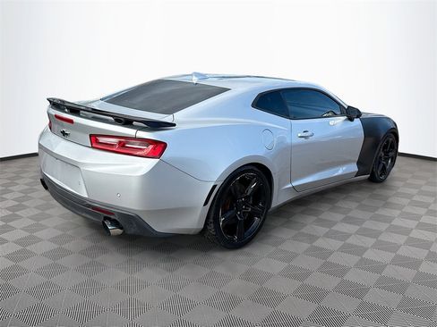 Used 2016 Chevrolet Camaro SS image 6