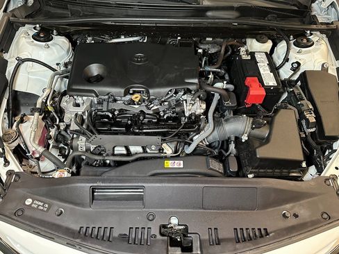 Used 2022 Toyota Camry SE image 21