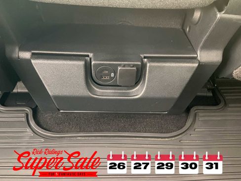 Used 2022 Ford F150 XLT w/ Equipment Group 302A High image 18