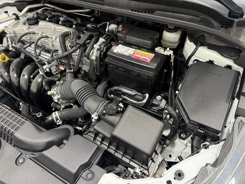 Used 2022 Toyota Corolla LE w/ Carpet Mat Package (TMS) image 62