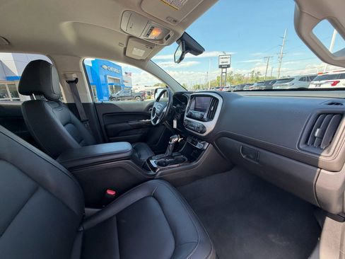 Certified 2022 GMC Canyon Elevation w/ Elevation Premium Package AWD/4WD image 12
