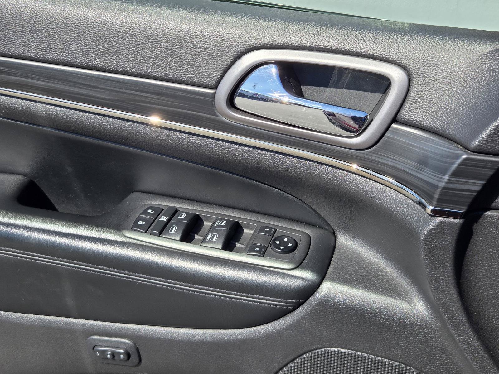 Used 2021 Jeep Grand Cherokee Limited X RWD image 22