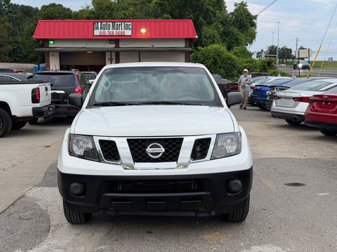 Used 2019 Nissan Frontier S RWD image 2