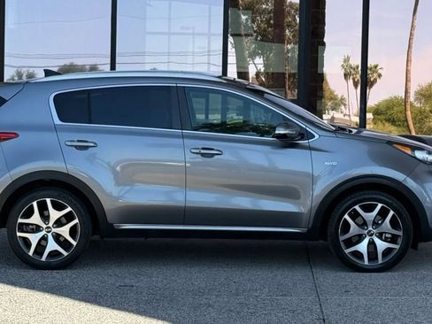 Used 2017 Kia Sportage SX image 14