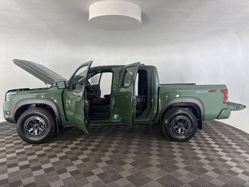 New 2026 Nissan Frontier PRO-4X w/ Pro-4x Convenience Package image 18