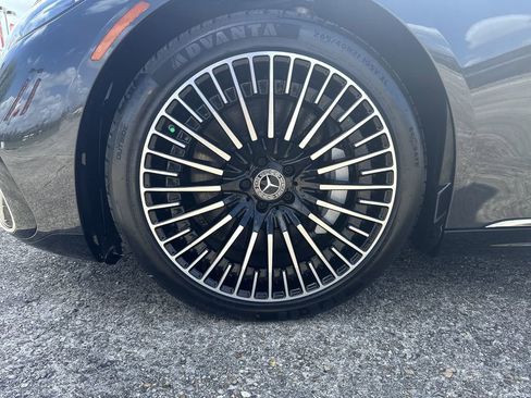 Used 2022 Mercedes-Benz EQS 450+ Sedan image 12