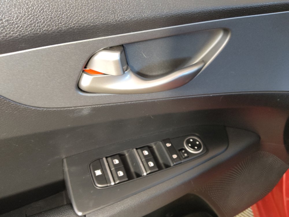 Used 2021 Kia Forte LXS FWD image 27