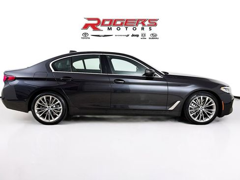 Used 2023 BMW 530i xDrive 530i xDrive w/ Convenience Package image 8
