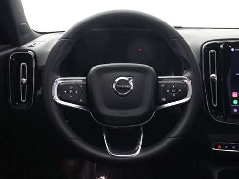 Certified 2023 Volvo XC40 Recharge Ultimate w/ Protection Package Premier AWD/4WD image 8