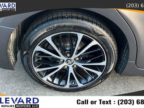 Used 2019 Toyota Camry SE image 39